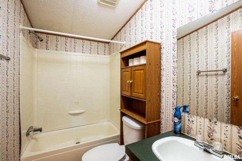 5340 Highway 45 S, Harrisburg, Illinois 62946, 3 Bedrooms Bedrooms, 0 ,2 BathroomsBathrooms,Residential,For Sale,Highway 45 S,0,RMAQC4268977