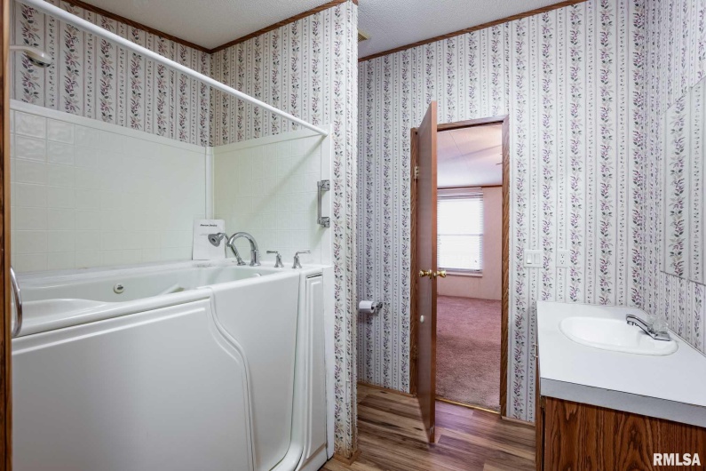 5340 Highway 45 S, Harrisburg, Illinois 62946, 3 Bedrooms Bedrooms, 0 ,2 BathroomsBathrooms,Residential,For Sale,Highway 45 S,0,RMAQC4268977