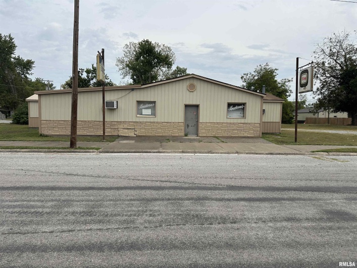 106 BUSH Street, Hurst, Illinois 62949, 0 , 0 ,0,Commercial Sale,For Sale,BUSH,0,RMAQC4268984