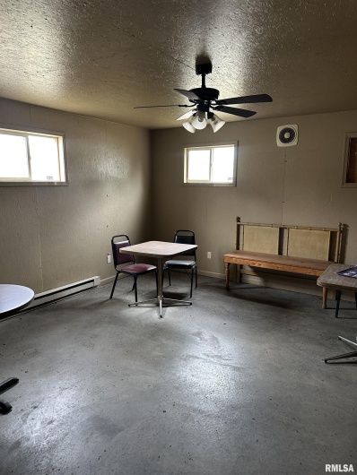 106 BUSH Street, Hurst, Illinois 62949, 0 , 0 ,0,Commercial Sale,For Sale,BUSH,0,RMAQC4268984