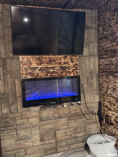 717 18TH Street, Herrin, Illinois 62948, 3 Bedrooms Bedrooms, 0 ,1 BathroomBathrooms,Residential,For Sale,18TH,0,RMAEB460348