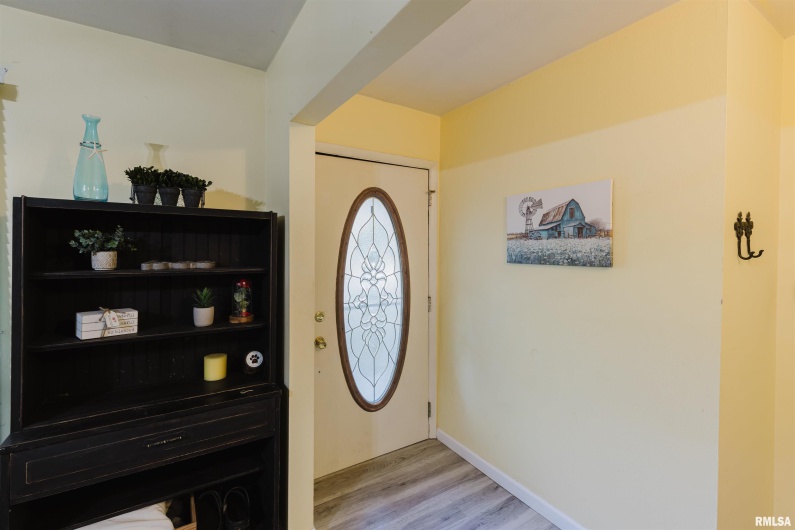 829 MELODY Lane, Herrin, Illinois 62948, 3 Bedrooms Bedrooms, 0 ,2 BathroomsBathrooms,Residential,For Sale,MELODY,0,RMAQC4268987