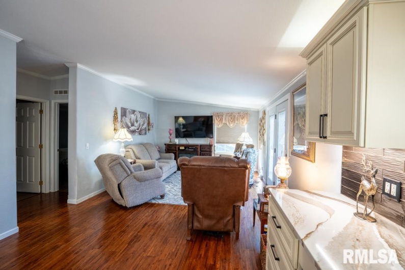 12451 Dahmer Way, Carterville, Illinois 62918, 5 Bedrooms Bedrooms, 0 ,3 BathroomsBathrooms,Residential,For Sale,Dahmer,0,RMAQC4268995