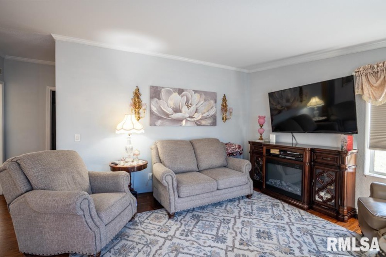 12451 Dahmer Way, Carterville, Illinois 62918, 5 Bedrooms Bedrooms, 0 ,3 BathroomsBathrooms,Residential,For Sale,Dahmer,0,RMAQC4268995