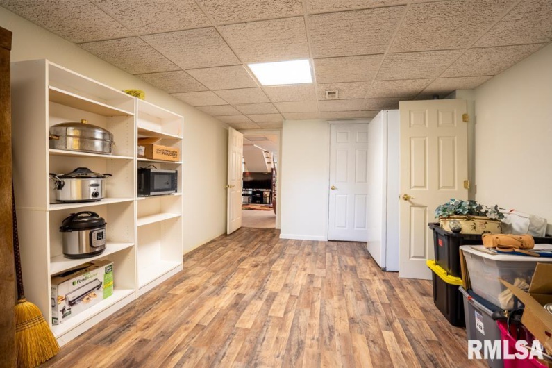 12451 Dahmer Way, Carterville, Illinois 62918, 5 Bedrooms Bedrooms, 0 ,3 BathroomsBathrooms,Residential,For Sale,Dahmer,0,RMAQC4268995