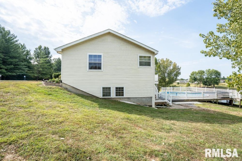 12451 Dahmer Way, Carterville, Illinois 62918, 5 Bedrooms Bedrooms, 0 ,3 BathroomsBathrooms,Residential,For Sale,Dahmer,0,RMAQC4268995