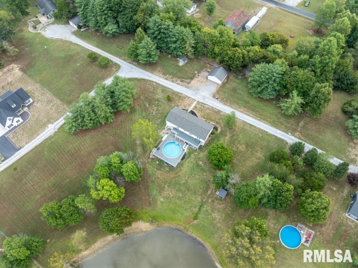 12451 Dahmer Way, Carterville, Illinois 62918, 5 Bedrooms Bedrooms, 0 ,3 BathroomsBathrooms,Residential,For Sale,Dahmer,0,RMAQC4268995