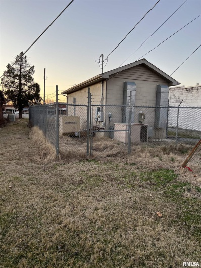 244 LINCOLN Boulevard, Shawneetown, Illinois 62984, 0 , 0 ,0,Commercial Sale,For Sale,LINCOLN,0,RMAEB452545