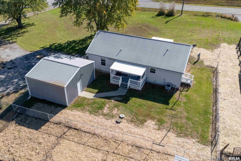 2080 Route 166 Road, Creal Springs, Illinois 62922, 3 Bedrooms Bedrooms, 0 ,2 BathroomsBathrooms,Residential,For Sale,Route 166,0,RMAQC4269007