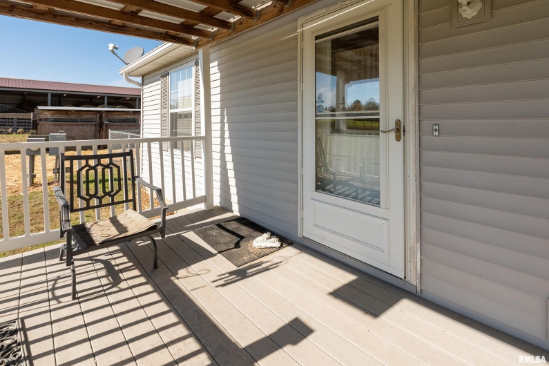 2080 Route 166 Road, Creal Springs, Illinois 62922, 3 Bedrooms Bedrooms, 0 ,2 BathroomsBathrooms,Residential,For Sale,Route 166,0,RMAQC4269007