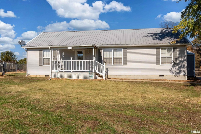 2080 Route 166 Road, Creal Springs, Illinois 62922, 3 Bedrooms Bedrooms, 0 ,2 BathroomsBathrooms,Residential,For Sale,Route 166,0,RMAQC4269007