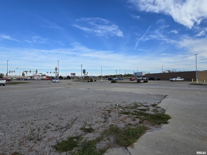 630 COMMERCIAL Street, Harrisburg, Illinois 62946, 0 , 0 ,0,Land,For Sale,COMMERCIAL,0,RMAEB457523