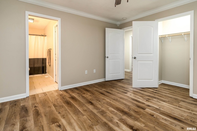 1321 7TH Street, Herrin, Illinois 62948, 3 Bedrooms Bedrooms, 0 ,2 BathroomsBathrooms,Residential,For Sale,7TH,0,RMAQC4264360