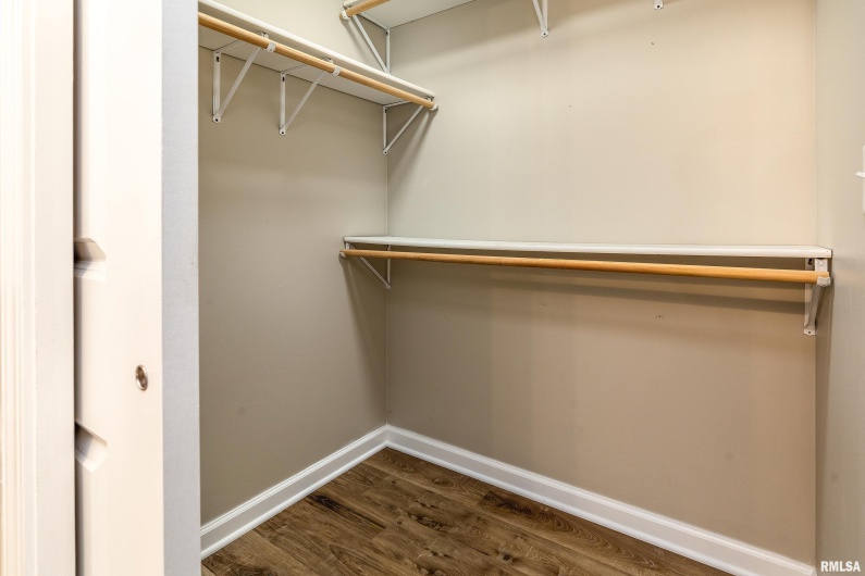 1321 7TH Street, Herrin, Illinois 62948, 3 Bedrooms Bedrooms, 0 ,2 BathroomsBathrooms,Residential,For Sale,7TH,0,RMAQC4264360