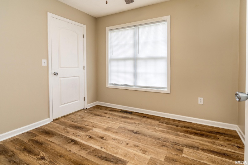 1321 7TH Street, Herrin, Illinois 62948, 3 Bedrooms Bedrooms, 0 ,2 BathroomsBathrooms,Residential,For Sale,7TH,0,RMAQC4264360