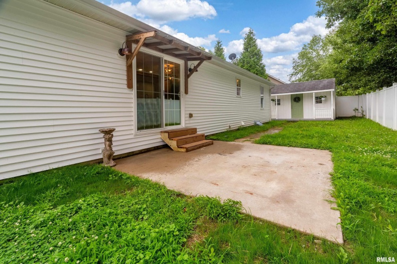 1321 7TH Street, Herrin, Illinois 62948, 3 Bedrooms Bedrooms, 0 ,2 BathroomsBathrooms,Residential,For Sale,7TH,0,RMAQC4264360