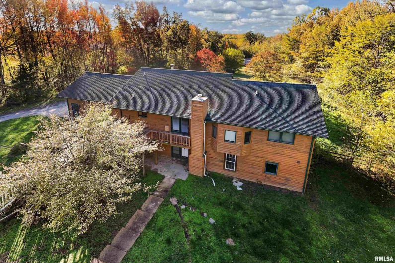 125 Princess Lane, Carbondale, Illinois 62901, 5 Bedrooms Bedrooms, 0 ,4 BathroomsBathrooms,Residential,For Sale,Princess,0,RMAEB460361