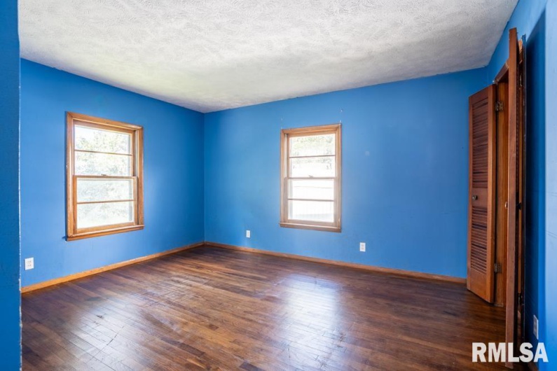 913 12TH Street, Herrin, Illinois 62948, 3 Bedrooms Bedrooms, 0 ,1 BathroomBathrooms,Residential,For Sale,12TH,0,RMAQC4269062