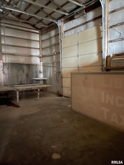 1017 5TH Street, Metropolis, Illinois 62960, 0 , 0 ,0,Commercial Sale,For Sale,5TH,0,RMAEB460362