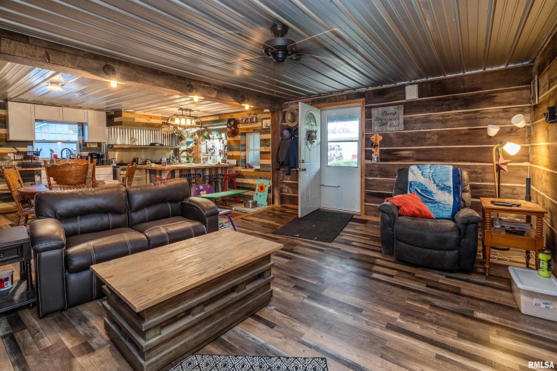 365 BOND Road, Galatia, Illinois 62935, 2 Bedrooms Bedrooms, 0 ,1 BathroomBathrooms,Residential,For Sale,BOND,0,RMAEB460363