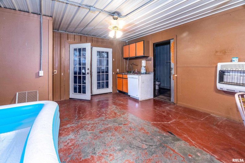 365 BOND Road, Galatia, Illinois 62935, 2 Bedrooms Bedrooms, 0 ,1 BathroomBathrooms,Residential,For Sale,BOND,0,RMAEB460363