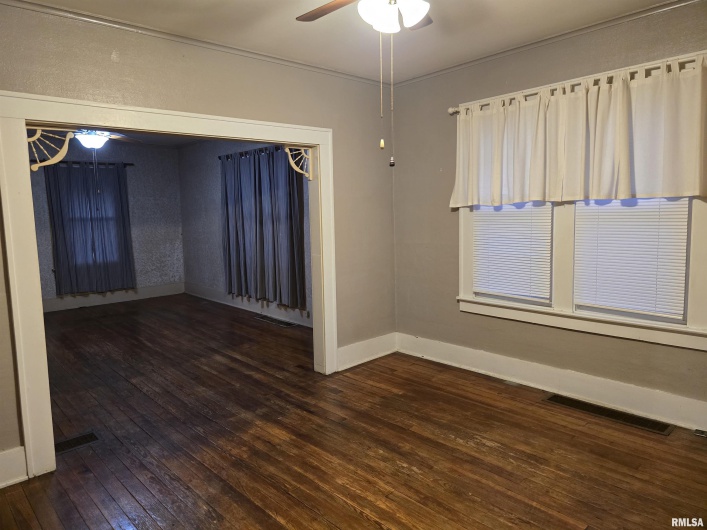 1028 ROOSEVELT Street, Harrisburg, Illinois 62946-2838, 2 Bedrooms Bedrooms, 0 ,1 BathroomBathrooms,Residential,For Sale,ROOSEVELT,0,RMAEB460364