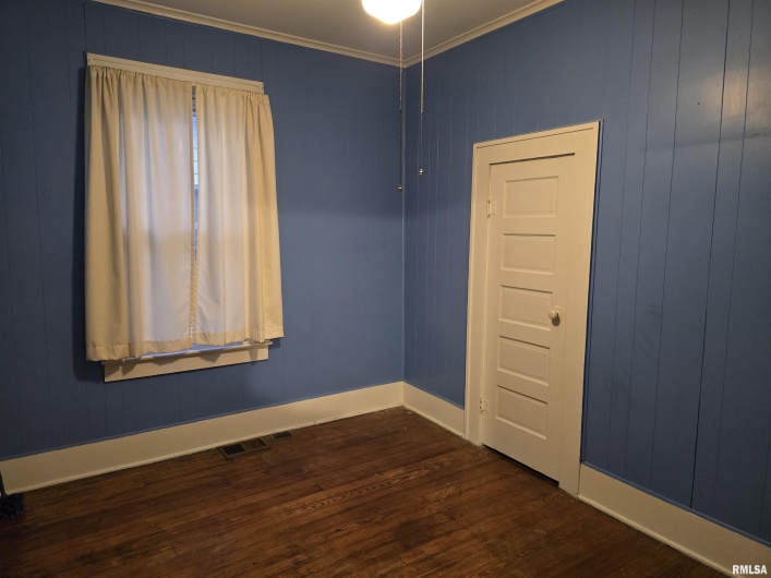 1028 ROOSEVELT Street, Harrisburg, Illinois 62946-2838, 2 Bedrooms Bedrooms, 0 ,1 BathroomBathrooms,Residential,For Sale,ROOSEVELT,0,RMAEB460364