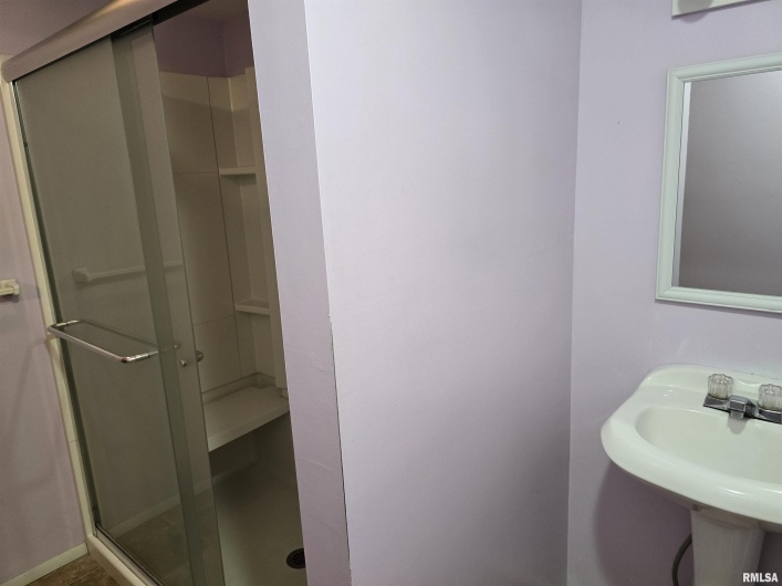 1028 ROOSEVELT Street, Harrisburg, Illinois 62946-2838, 2 Bedrooms Bedrooms, 0 ,1 BathroomBathrooms,Residential,For Sale,ROOSEVELT,0,RMAEB460364