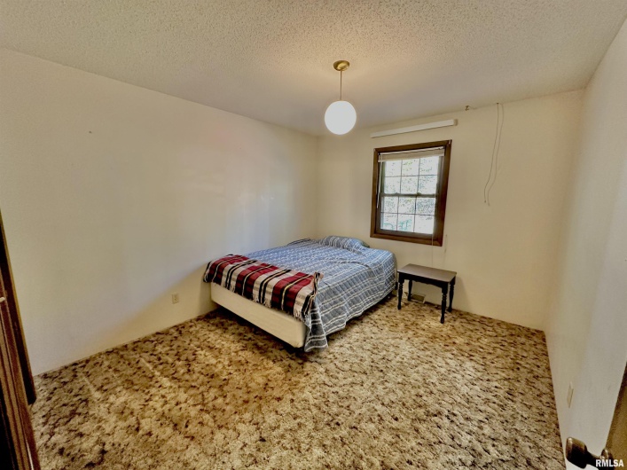 718 Karbers Ridge Road, Elizabethtown, Illinois 62931, 4 Bedrooms Bedrooms, 0 ,2 BathroomsBathrooms,Residential,For Sale,Karbers Ridge,0,RMAEB460367