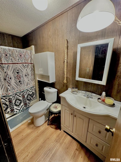 718 Karbers Ridge Road, Elizabethtown, Illinois 62931, 4 Bedrooms Bedrooms, 0 ,2 BathroomsBathrooms,Residential,For Sale,Karbers Ridge,0,RMAEB460367