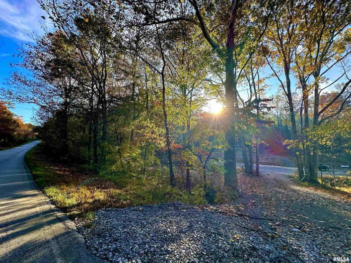 718 Karbers Ridge Road, Elizabethtown, Illinois 62931, 4 Bedrooms Bedrooms, 0 ,2 BathroomsBathrooms,Residential,For Sale,Karbers Ridge,0,RMAEB460367