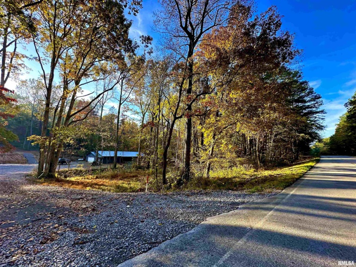 718 Karbers Ridge Road, Elizabethtown, Illinois 62931, 4 Bedrooms Bedrooms, 0 ,2 BathroomsBathrooms,Residential,For Sale,Karbers Ridge,0,RMAEB460367