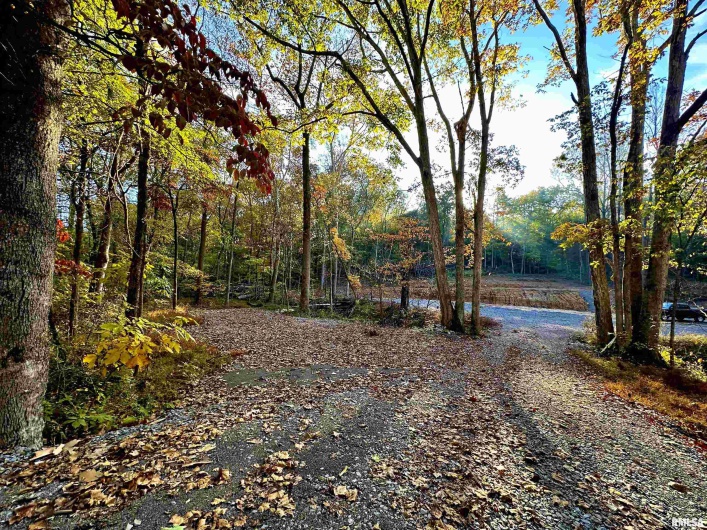 718 Karbers Ridge Road, Elizabethtown, Illinois 62931, 4 Bedrooms Bedrooms, 0 ,2 BathroomsBathrooms,Residential,For Sale,Karbers Ridge,0,RMAEB460367