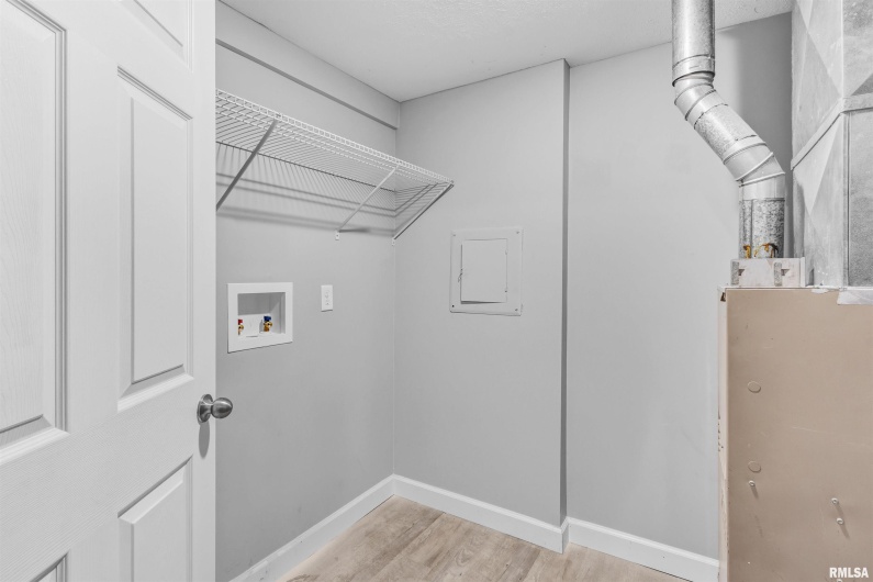 1220 14TH Street, Herrin, Illinois 62959, 3 Bedrooms Bedrooms, 0 ,2 BathroomsBathrooms,Residential,For Sale,14TH,0,RMAEB460370