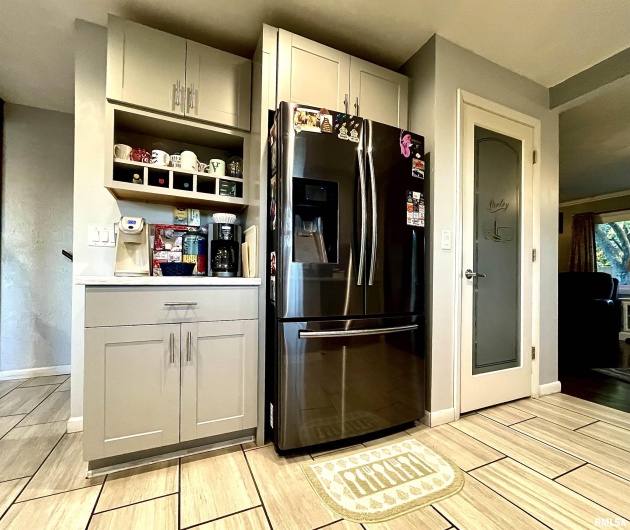 112 HILLCREST Drive, Goreville, Illinois 62939, 4 Bedrooms Bedrooms, 0 ,3 BathroomsBathrooms,Residential,For Sale,HILLCREST,0,RMAQC4269113