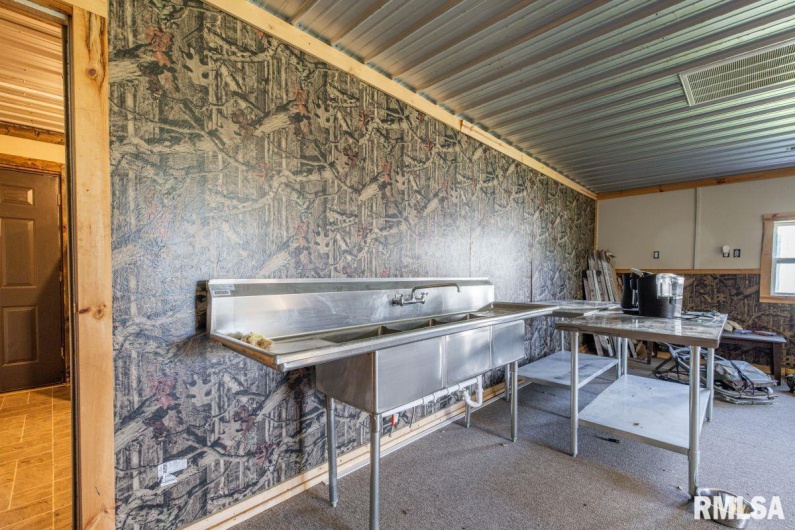 1501 DUNCAN Road, Carrier Mills, Illinois 62917, 4 Bedrooms Bedrooms, 0 ,0,Land,For Sale,DUNCAN,0,RMACA1036716