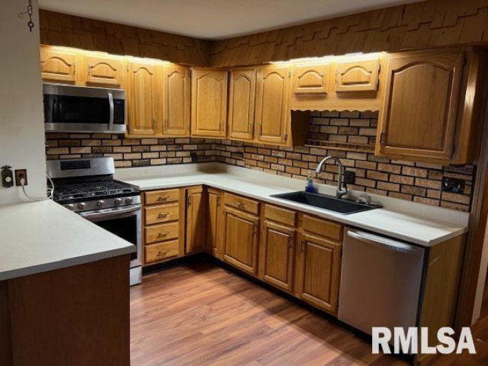 84 New Thompson Lake Road, Carbondale, Illinois 62901, 2 Bedrooms Bedrooms, 0 ,2 BathroomsBathrooms,Residential,For Sale,New Thompson Lake,0,RMAEB460161