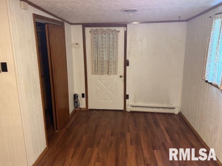 84 New Thompson Lake Road, Carbondale, Illinois 62901, 2 Bedrooms Bedrooms, 0 ,2 BathroomsBathrooms,Residential,For Sale,New Thompson Lake,0,RMAEB460161