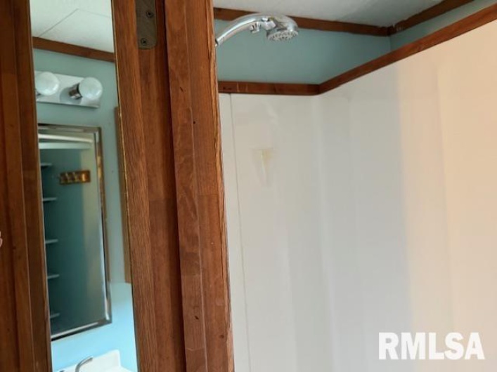 84 New Thompson Lake Road, Carbondale, Illinois 62901, 2 Bedrooms Bedrooms, 0 ,2 BathroomsBathrooms,Residential,For Sale,New Thompson Lake,0,RMAEB460161