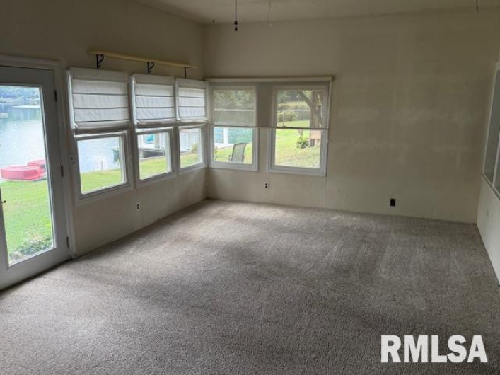 84 New Thompson Lake Road, Carbondale, Illinois 62901, 2 Bedrooms Bedrooms, 0 ,2 BathroomsBathrooms,Residential,For Sale,New Thompson Lake,0,RMAEB460161