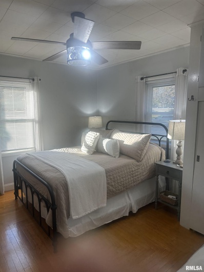 2125 DEWEY Street, Murphysboro, Illinois 62966, 3 Bedrooms Bedrooms, 0 ,1 BathroomBathrooms,Residential,For Sale,DEWEY,0,RMAEB460390