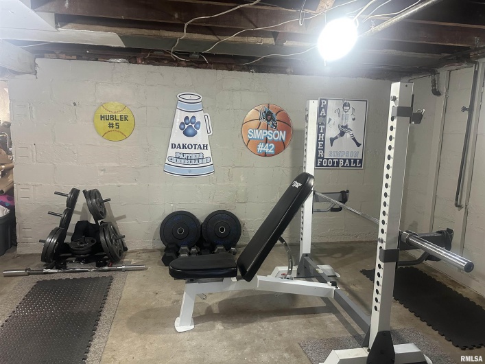 2125 DEWEY Street, Murphysboro, Illinois 62966, 3 Bedrooms Bedrooms, 0 ,1 BathroomBathrooms,Residential,For Sale,DEWEY,0,RMAEB460390