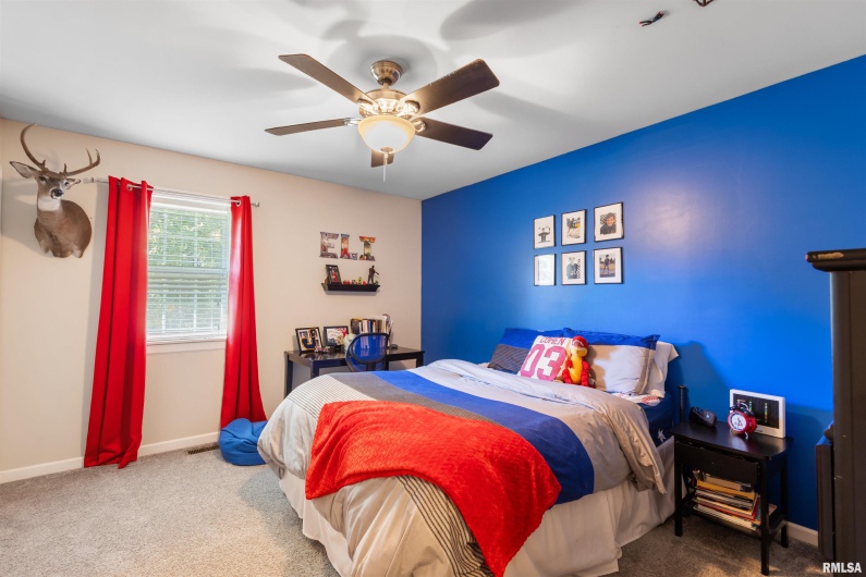 524 MAIN Street, Jonesboro, Illinois 62952, 5 Bedrooms Bedrooms, 0 ,2 BathroomsBathrooms,Residential,For Sale,MAIN,0,RMAEB460392