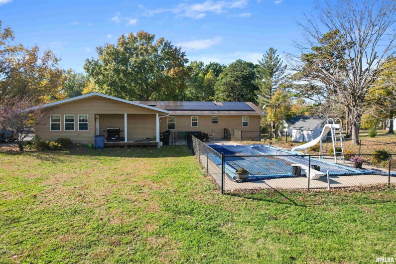 524 MAIN Street, Jonesboro, Illinois 62952, 5 Bedrooms Bedrooms, 0 ,2 BathroomsBathrooms,Residential,For Sale,MAIN,0,RMAEB460392