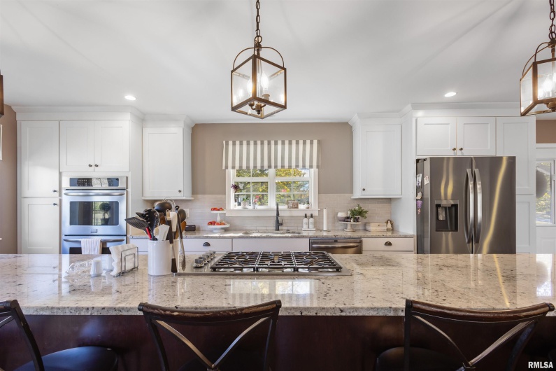 524 MAIN Street, Jonesboro, Illinois 62952, 5 Bedrooms Bedrooms, 0 ,2 BathroomsBathrooms,Residential,For Sale,MAIN,0,RMAEB460392