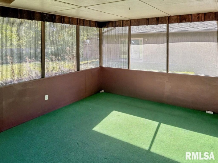 508 FOREST Drive, Herrin, Illinois 62948, 3 Bedrooms Bedrooms, 0 ,2 BathroomsBathrooms,Residential,For Sale,FOREST,0,RMAQC4268591