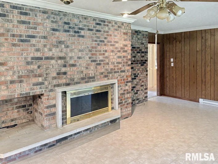 508 FOREST Drive, Herrin, Illinois 62948, 3 Bedrooms Bedrooms, 0 ,2 BathroomsBathrooms,Residential,For Sale,FOREST,0,RMAQC4268591