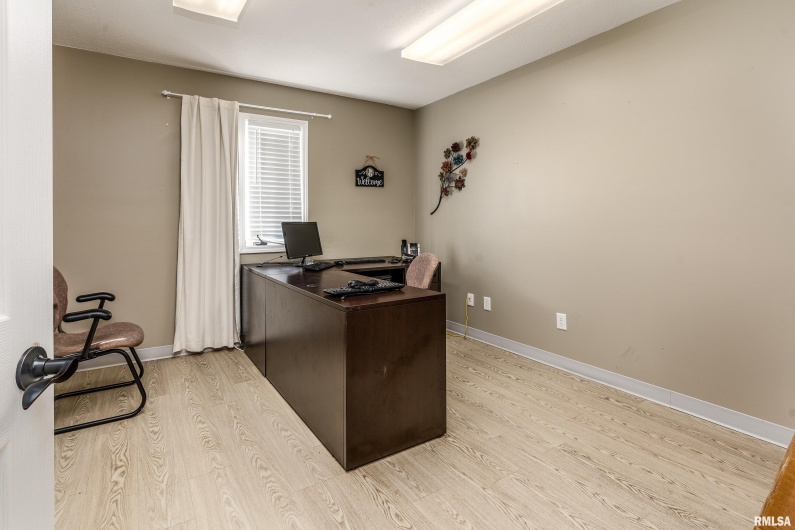 712 Carbon Street, Marion, Illinois 62959, 0 , 0 ,0,Commercial Sale,For Sale,Carbon,0,RMAQC4269170