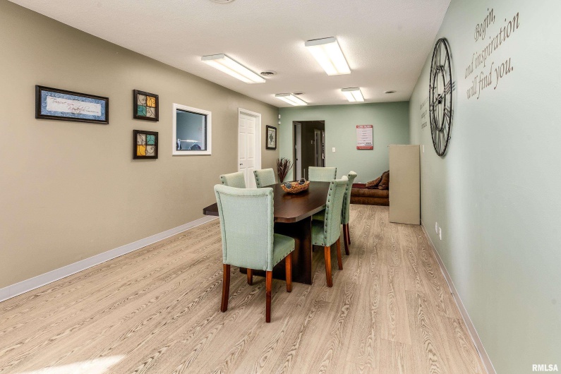 712 Carbon Street, Marion, Illinois 62959, 0 , 0 ,0,Commercial Sale,For Sale,Carbon,0,RMAQC4269170