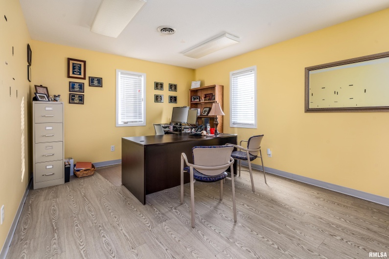 712 Carbon Street, Marion, Illinois 62959, 0 , 0 ,0,Commercial Sale,For Sale,Carbon,0,RMAQC4269170